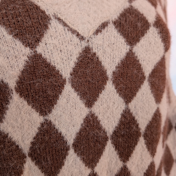 Sincerely Jules Sweater Vest Argyle Plaid Print Brown Size Small - Picture 2 of 5